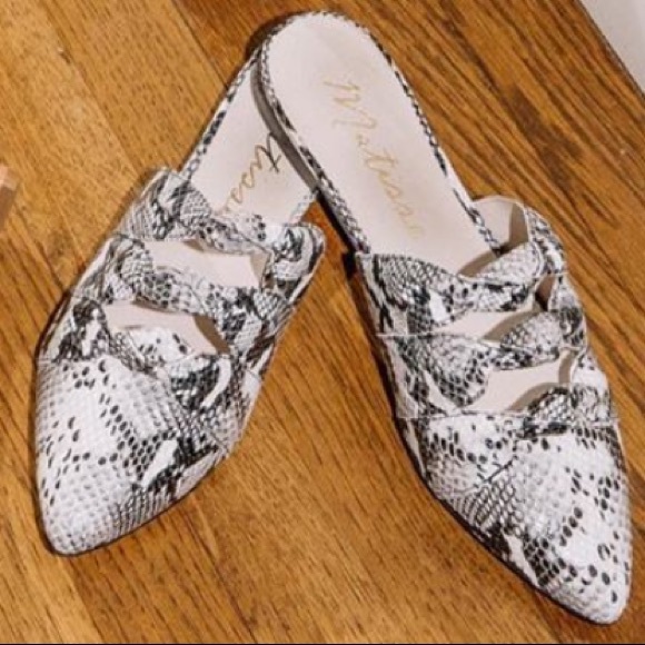 Snake Print Leather Pointed Toe Bow Detail Mule - Picture 1 of 13